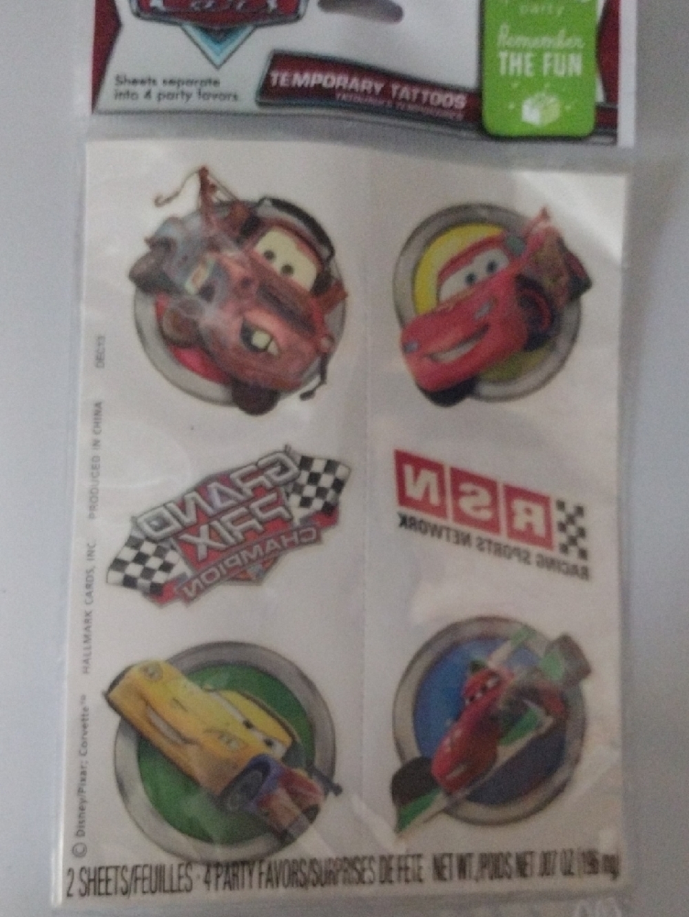 Hallmark Disney Pixar Cars Medal & Tattoos Set - Yellow/Red - Picture 5 of 9